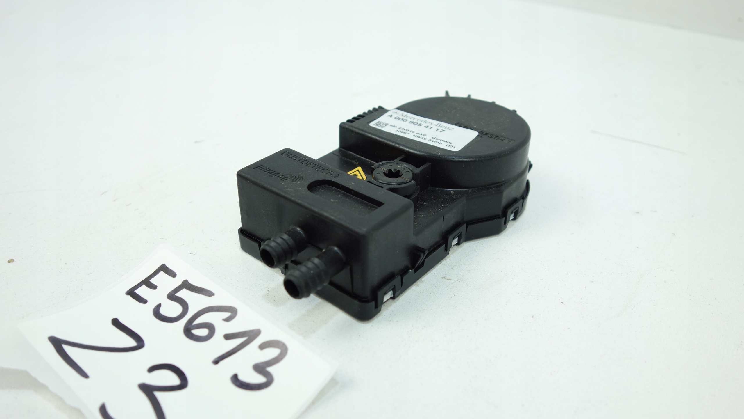 Sensor SENSOR ZAPYLENIA MERCEDES E W213 2016- A0009054117