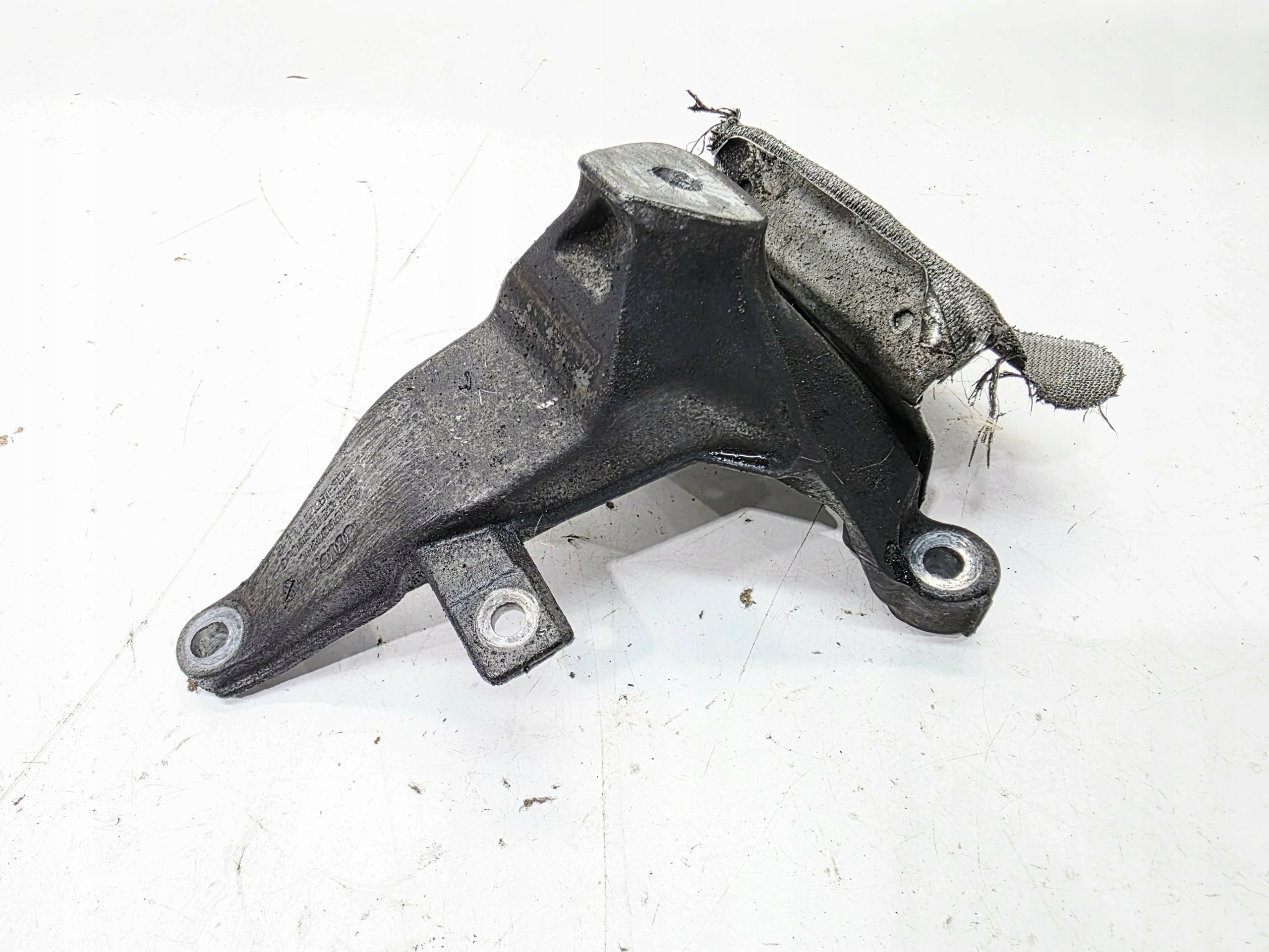 supporto Supporto staffa Motore Destro AUDI A6 C7 3.0 TDI 4G0199308AC