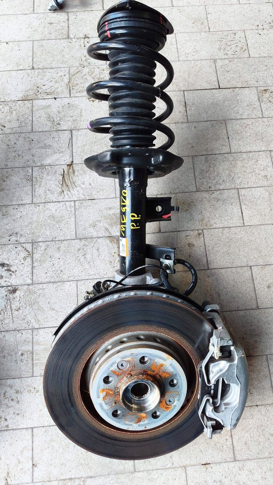 McPherson swing AMOR front side right Renault Megane V 543028154R