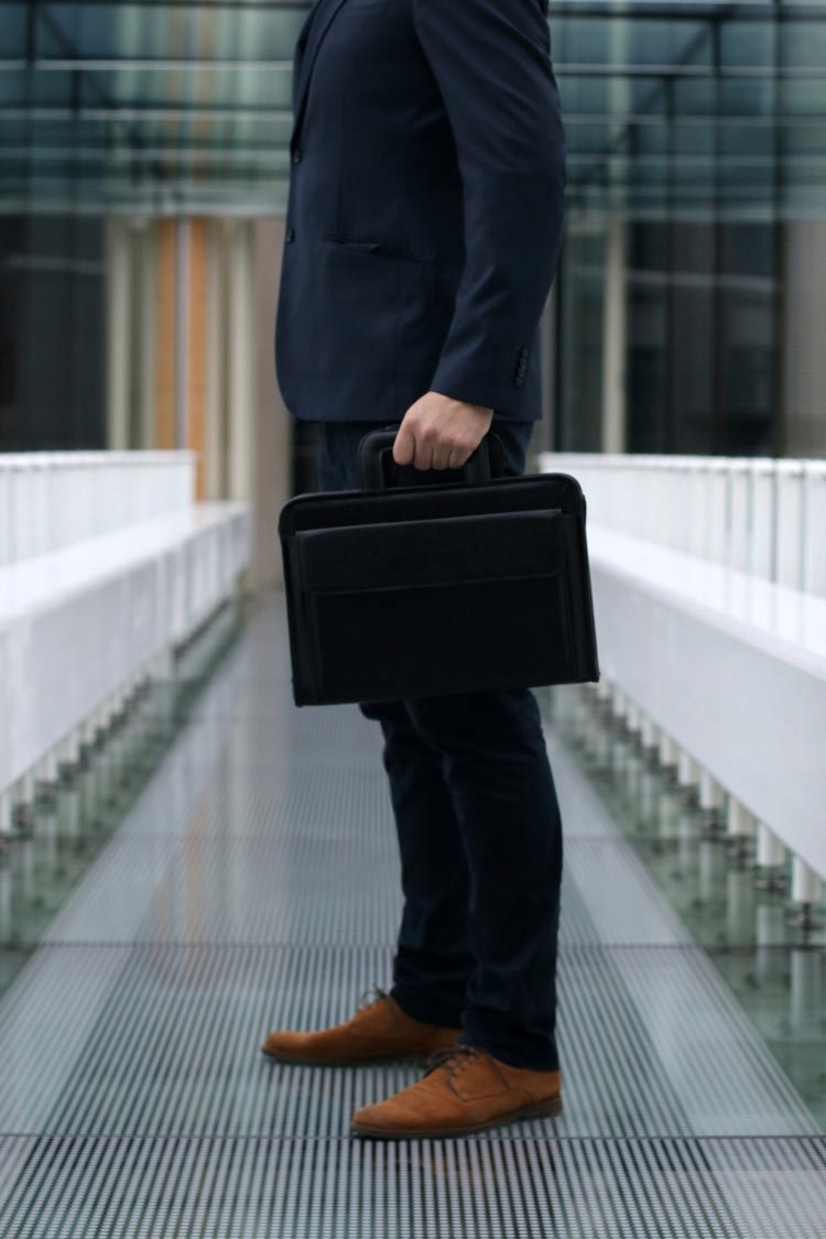 SKÓRZANA AKTÓWKA TECZKA BIWUAR NA DOKUMENTY SOLOME Marka Solome