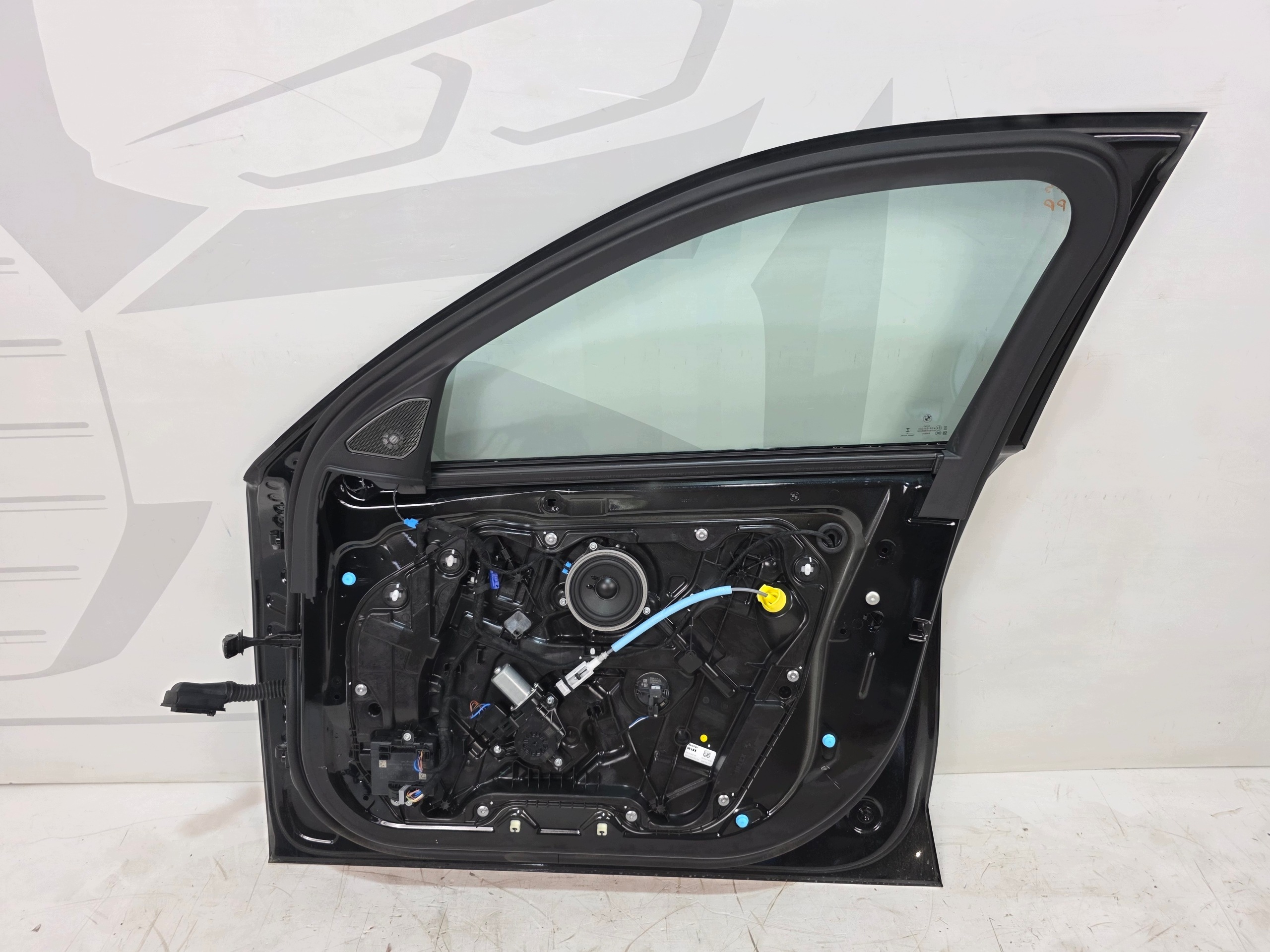 door right front BMW 1 F70 475 BLACK SAPPHIRE METALLIC