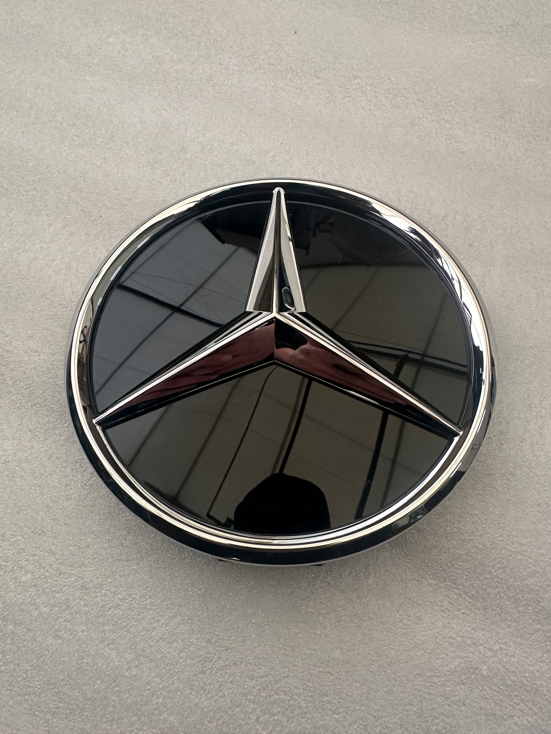 MERCEDES W213 ZNACZEK LOGO A2138880201....