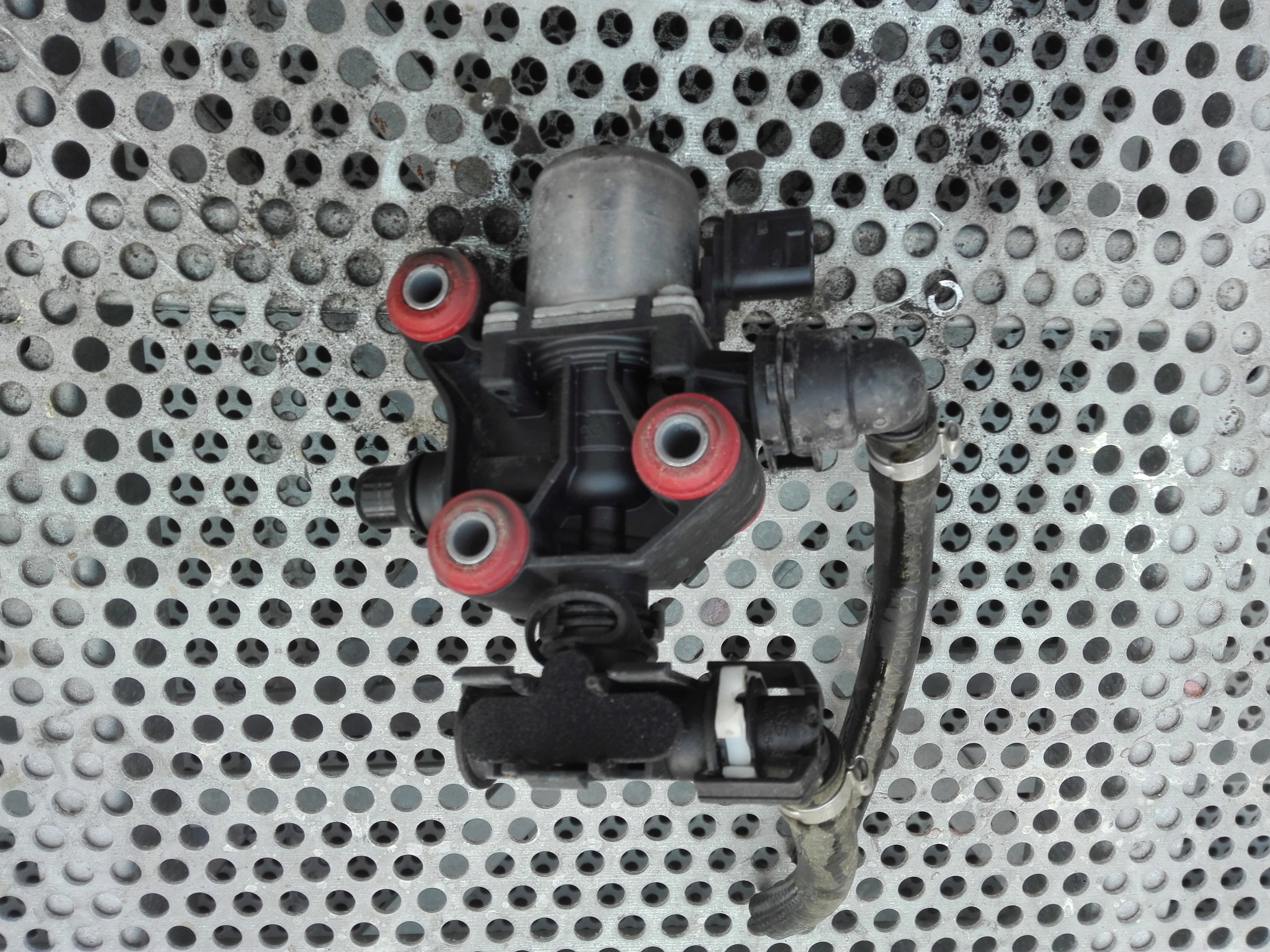 AD BLUE DAF XF НАГРЕВАТЕЛЬ 106 1928238 200 ЗЛ.