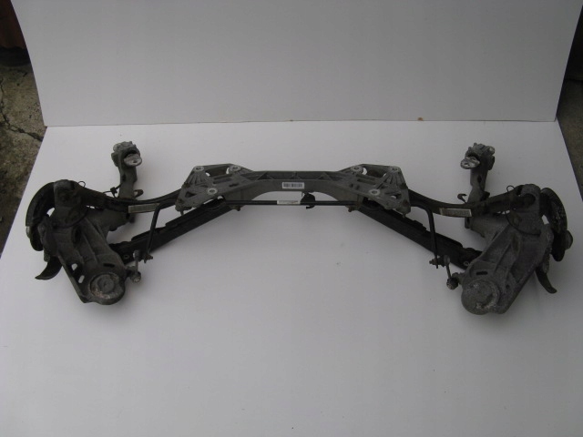 OŚ BELKA TYŁ ALFA ROMEO GIULIETTA