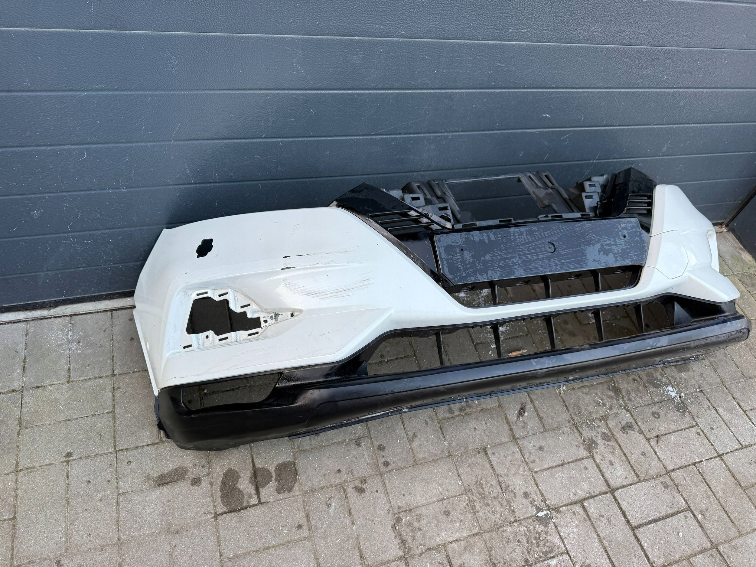 Nissan Qashqai 14- Lift bumper front front