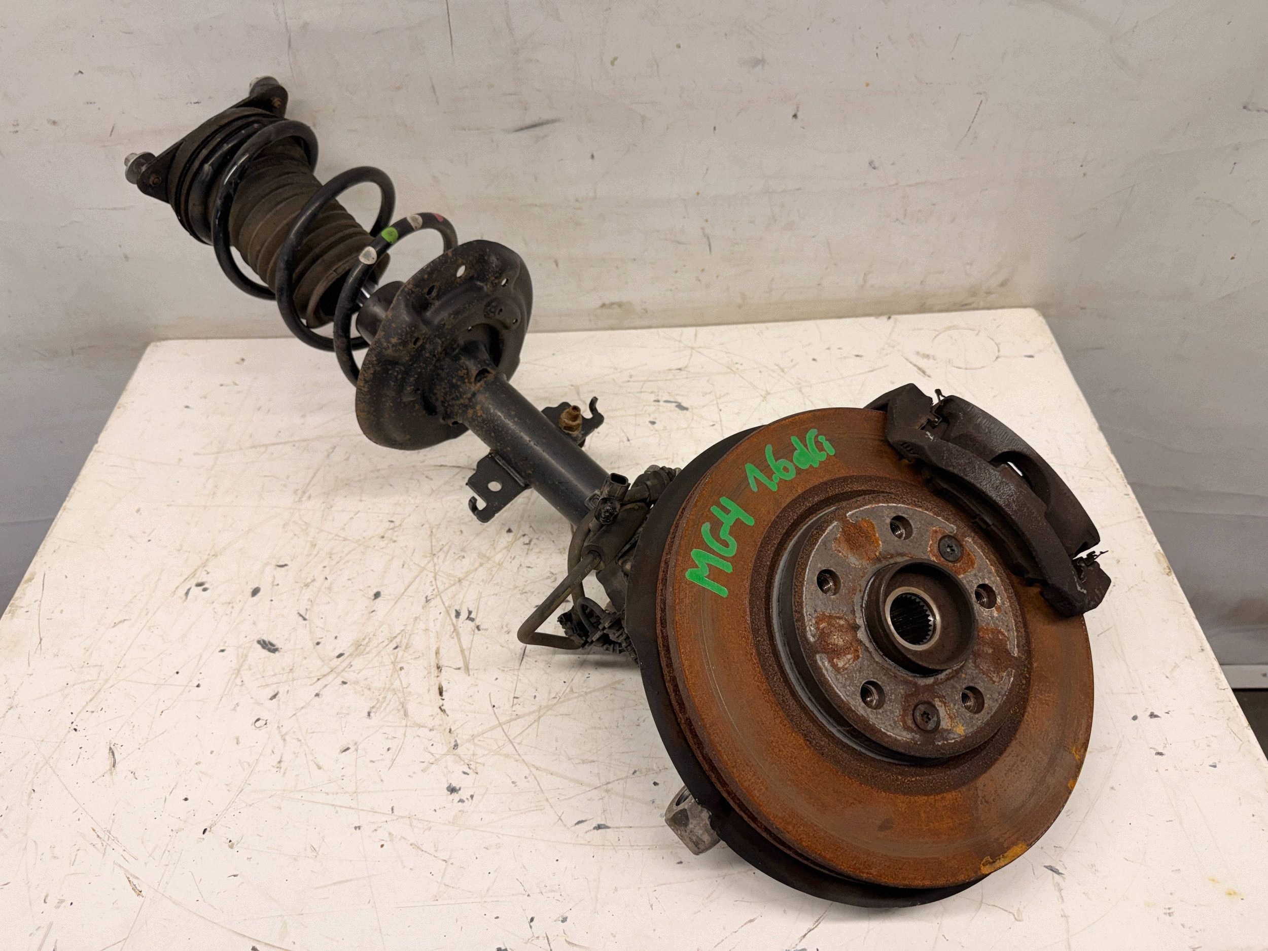 Renault Megane IV 1.6 dCi mcpherson right swing right 543025200R