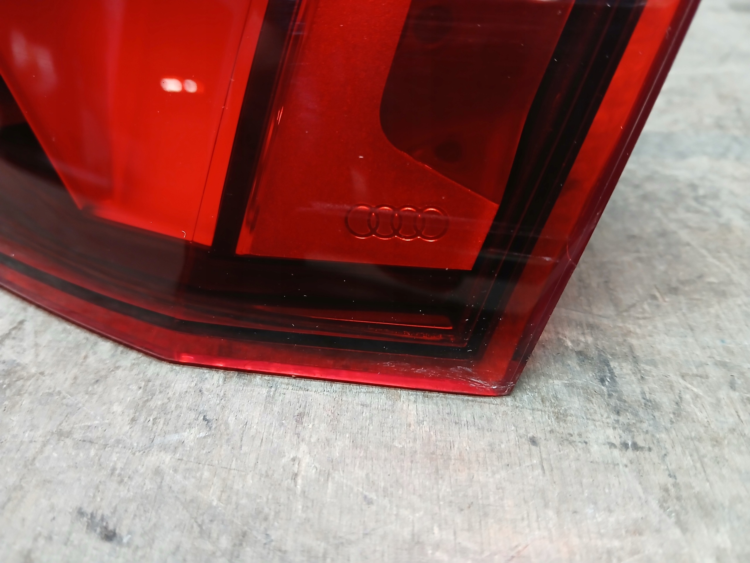 light rear part right AUDI A5 8W6 LIFT LED 8W6945070