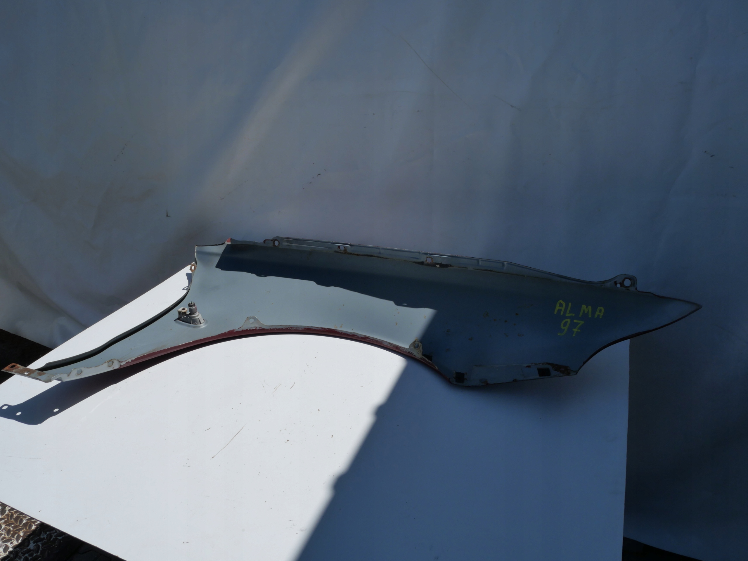 fender front front left MITSUBISHI GALANT