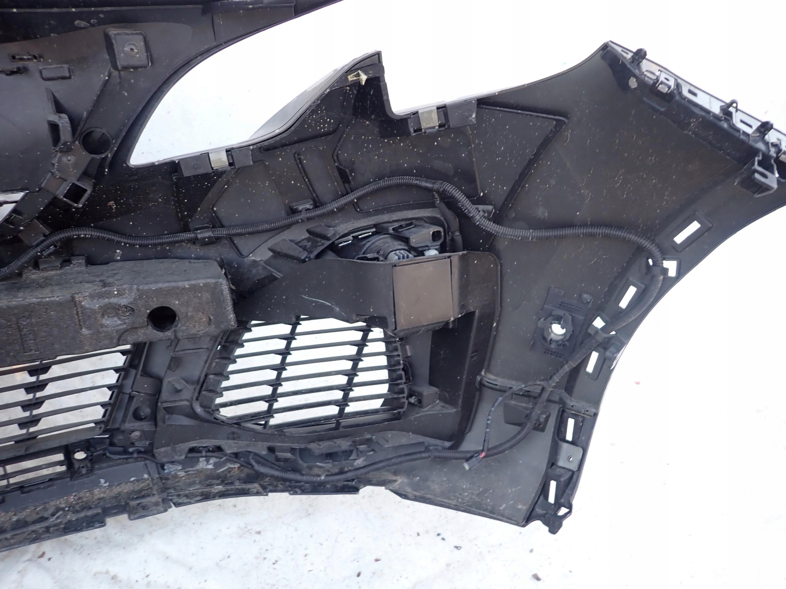 PEUGEOT 3008 II 16- bumper front front 6PDC