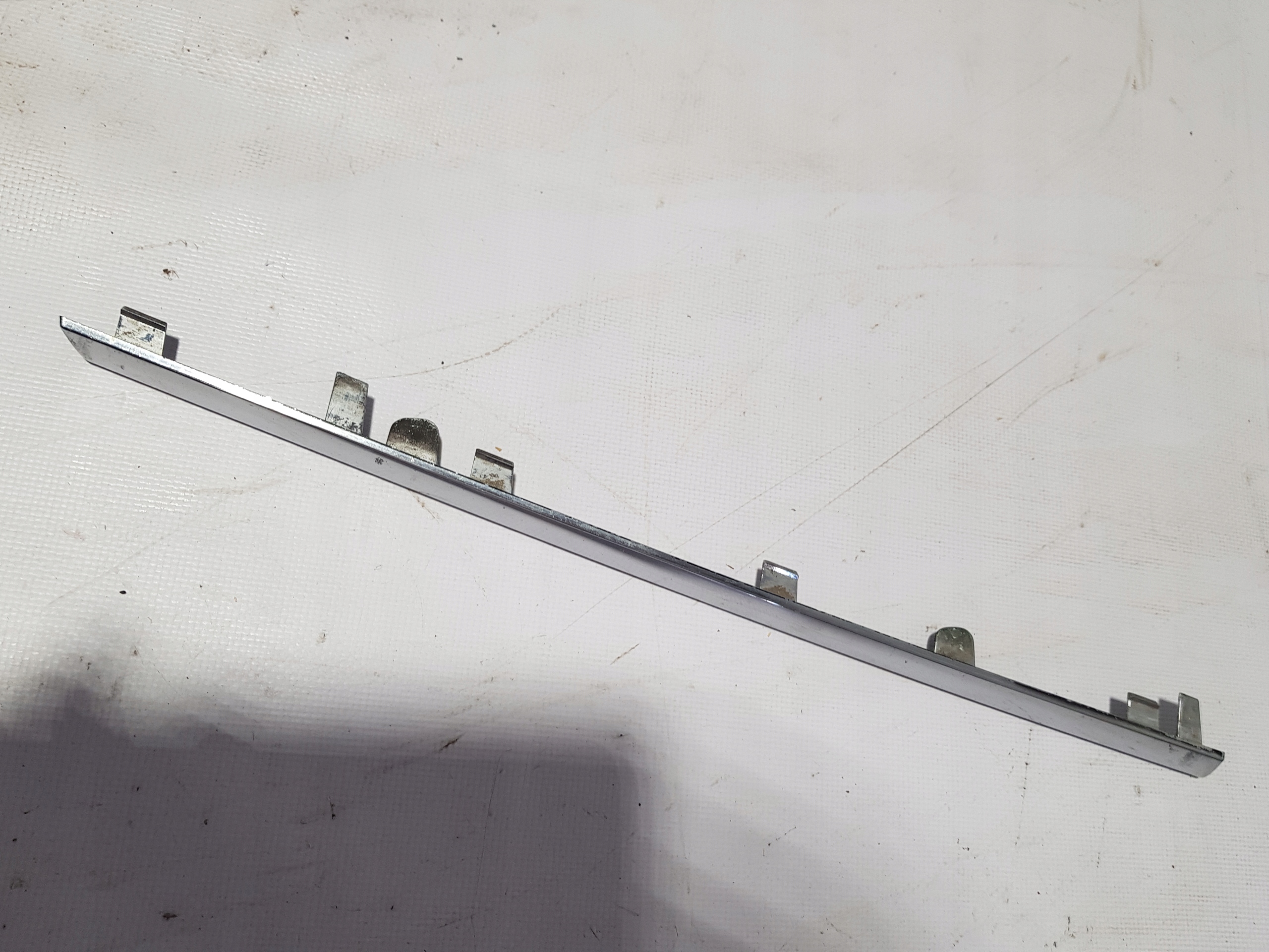 moulding CHROM GRILLA grille radiator MERCEDES W251