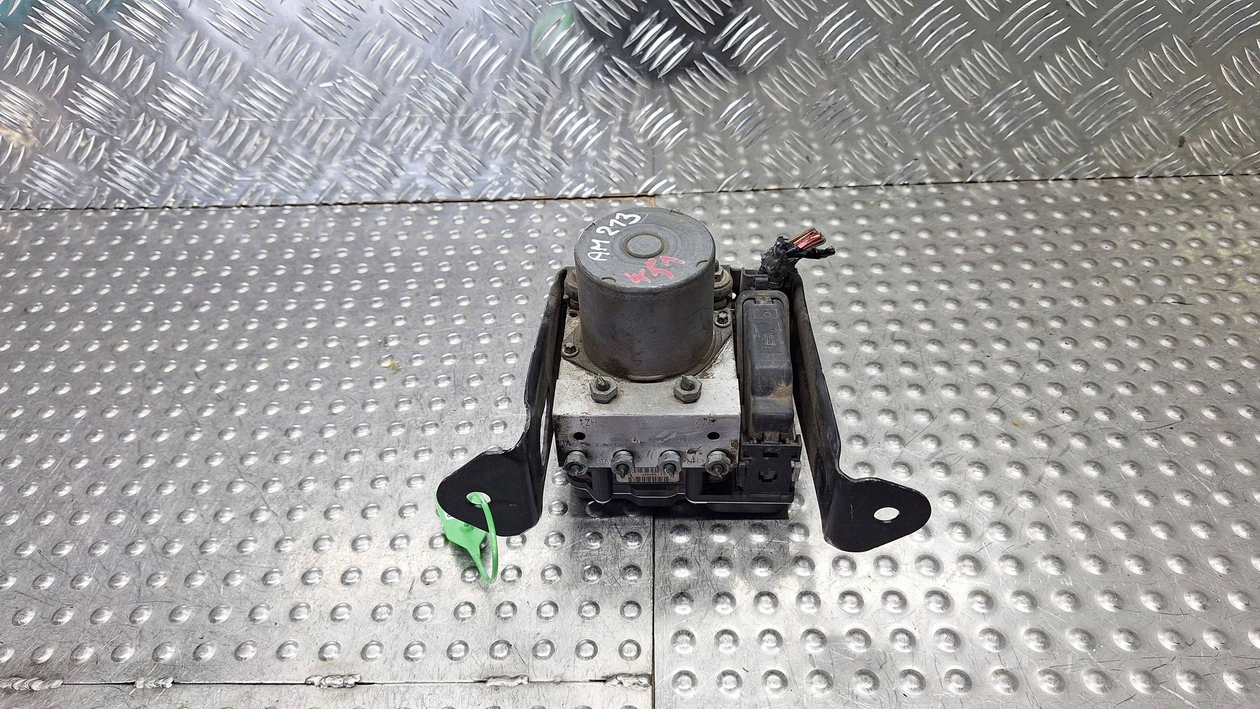 pump control unit ABS A4514200575 0265235467 SMART FORTWO II 451