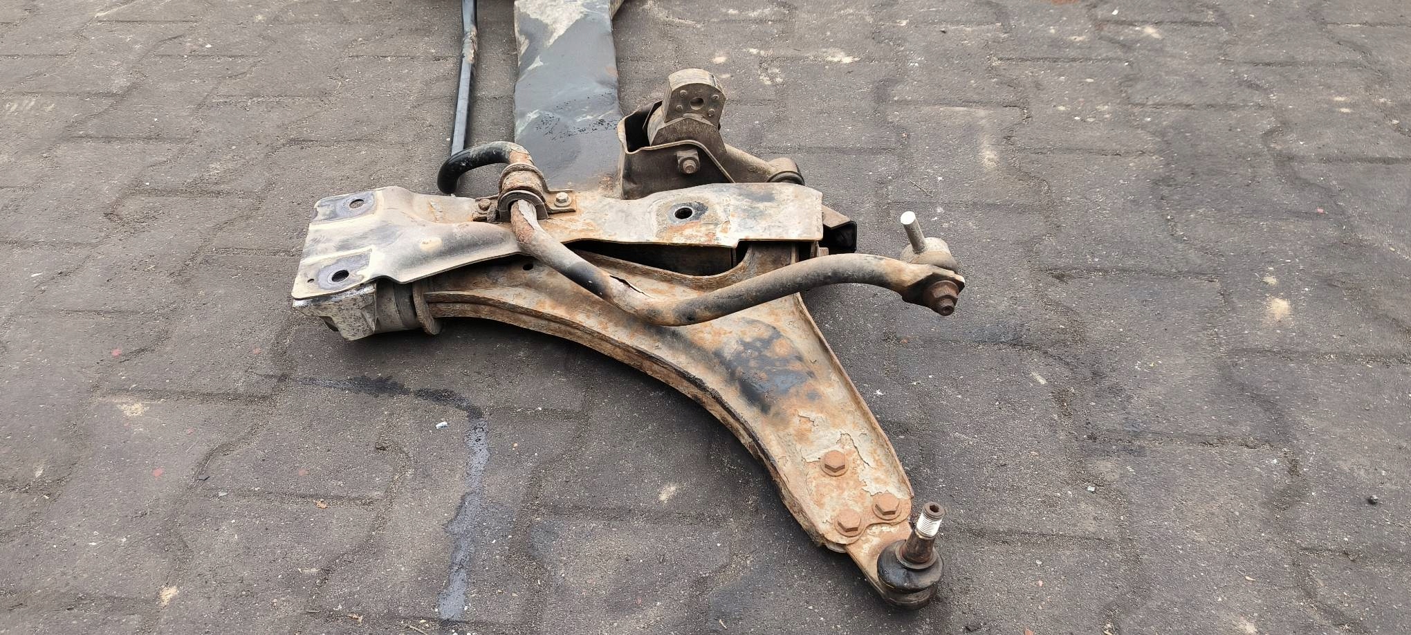 axle beam front 2.0 TD4 LAND ROVER FREELANDER and