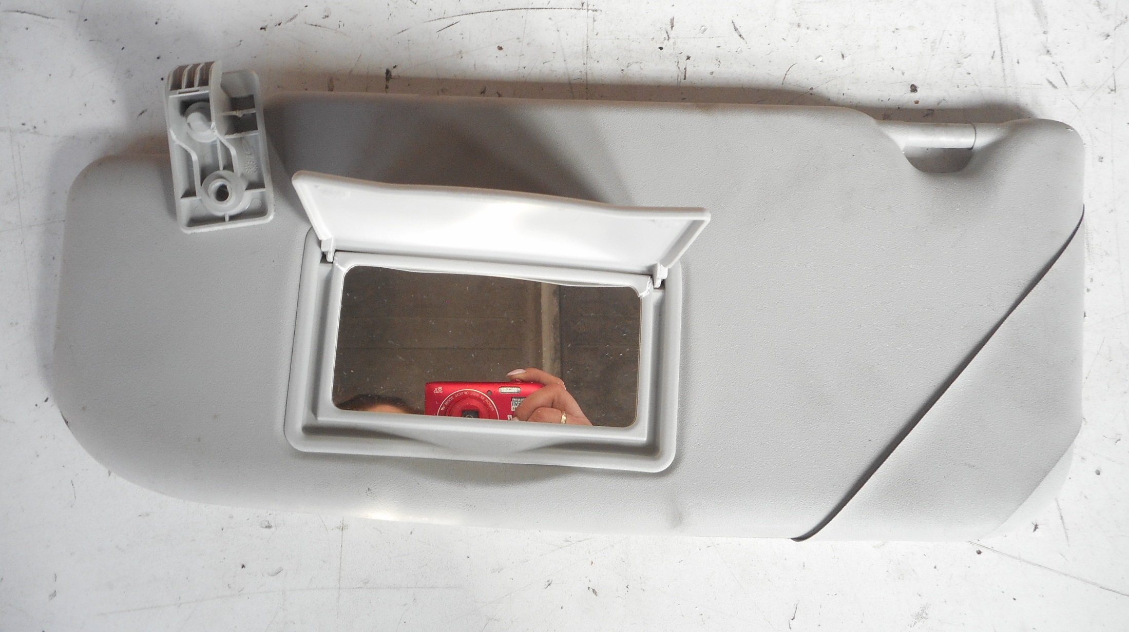 Qashqai I J10 12r osłona przeciwsłoneczna lewa