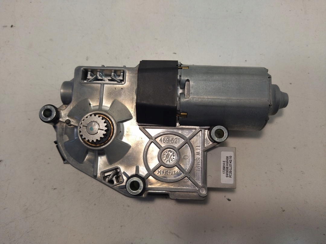 4H0959591 SILNICZEK SZYBERDACHU AUDI A8 4H D4 Producent czesci Audi OE