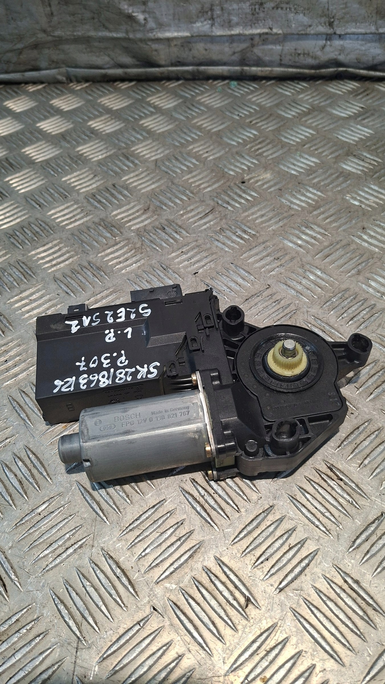 mini motor windows left front PEUGEOT 307