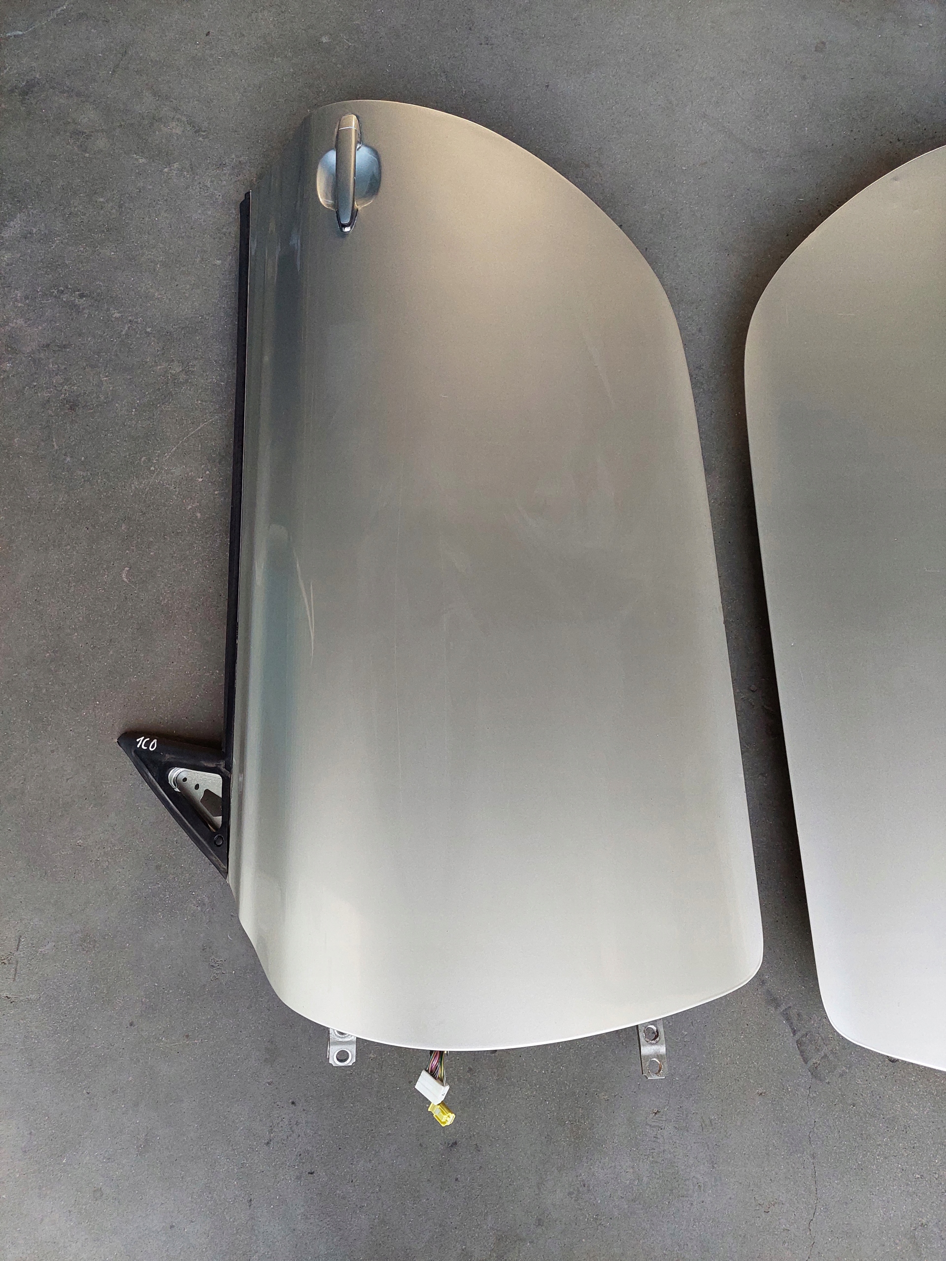 door front left right LEXUS SC II 430 SC430 1C0