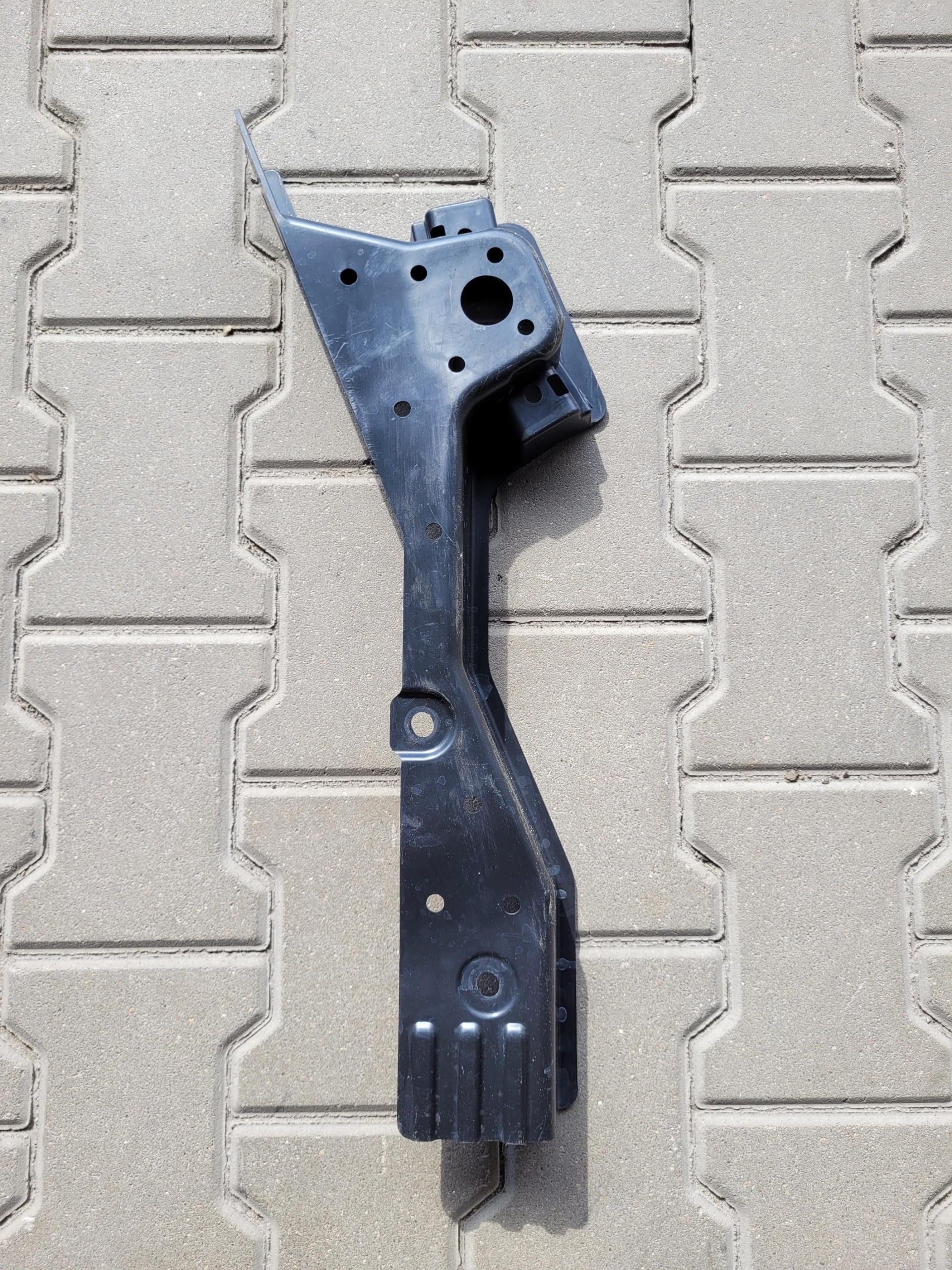 cover chassis BATERII lower left SSANGYONG KGM TORRES EVX