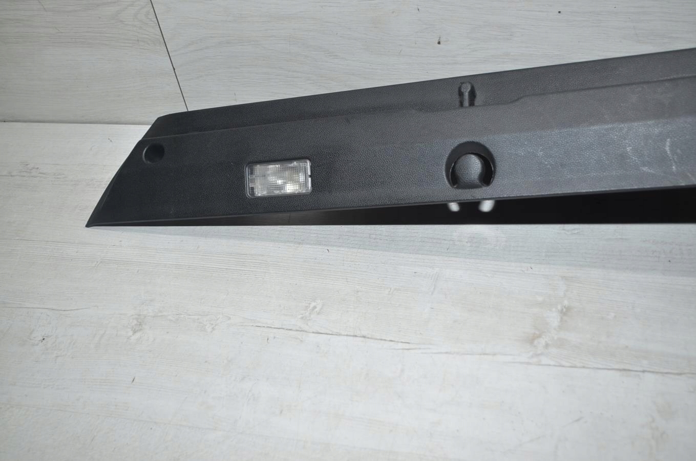 holder polki left rear part Dacia Duster II 18r