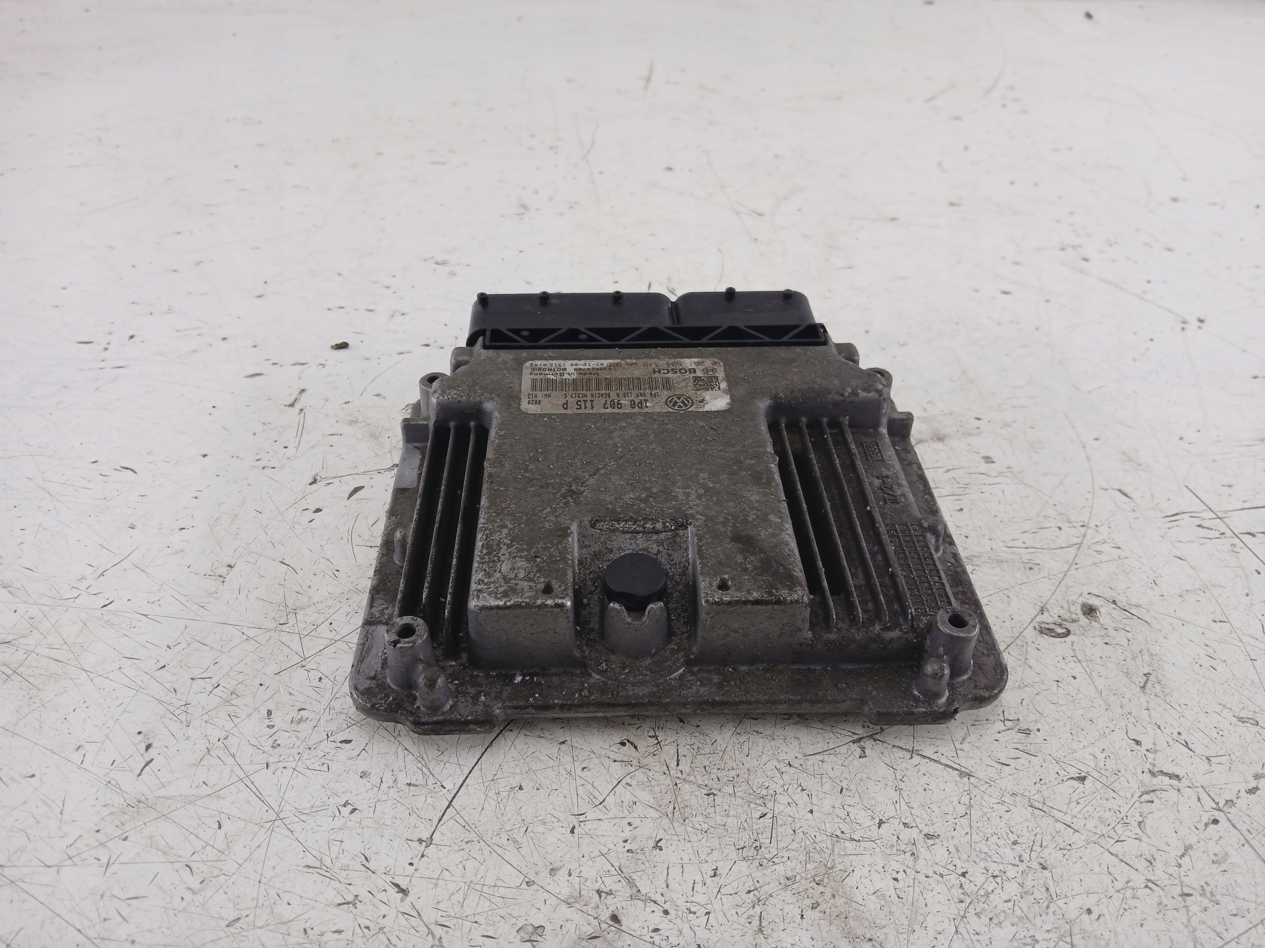 SEAT LEON II 1.8 TSI control unit of the engine 1P0907115P