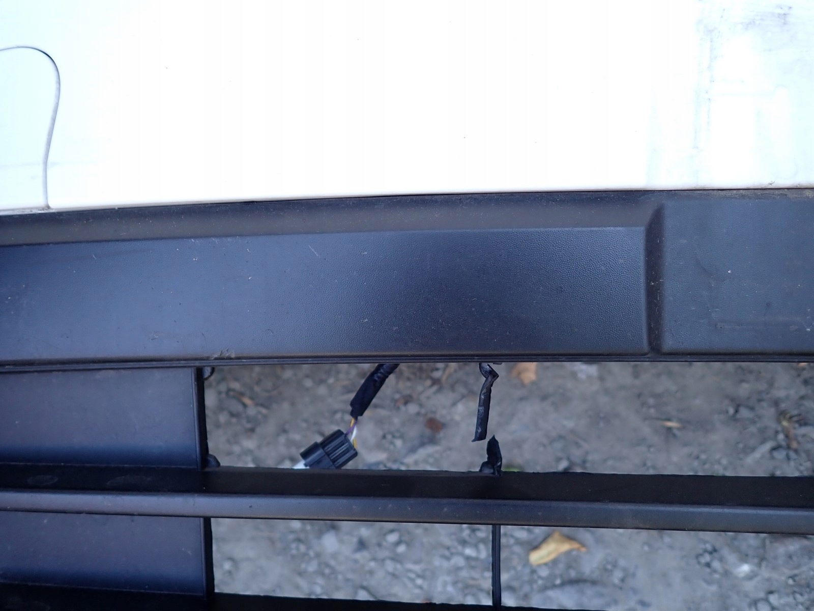 bumper front front FORD CUSTOM NRN MK2 2024- PZ31-17F003-D RADAR