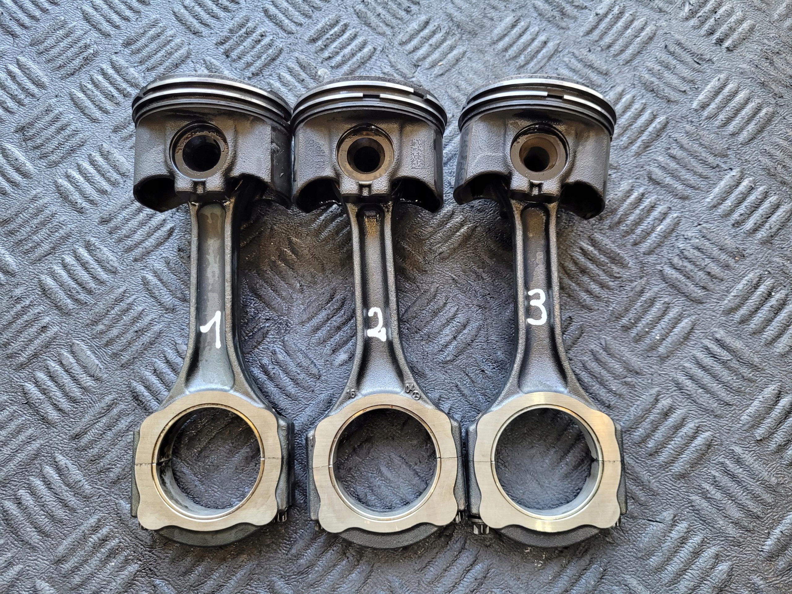 piston + connecting rod MERCEDES W213 S213 E 220 D 2.0 CDI 654920