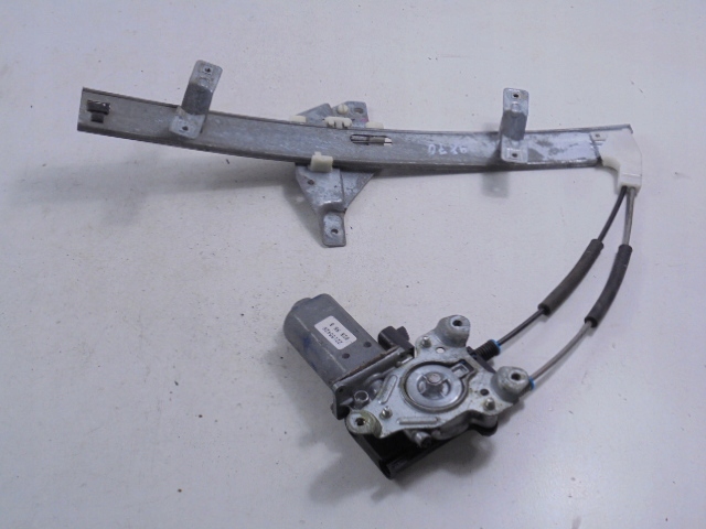 PONTIAC GRAND PRIX 6 VI PODNOŚNIK SZYBY ELEKTRYCZNY PRZÓD LEWY 4D