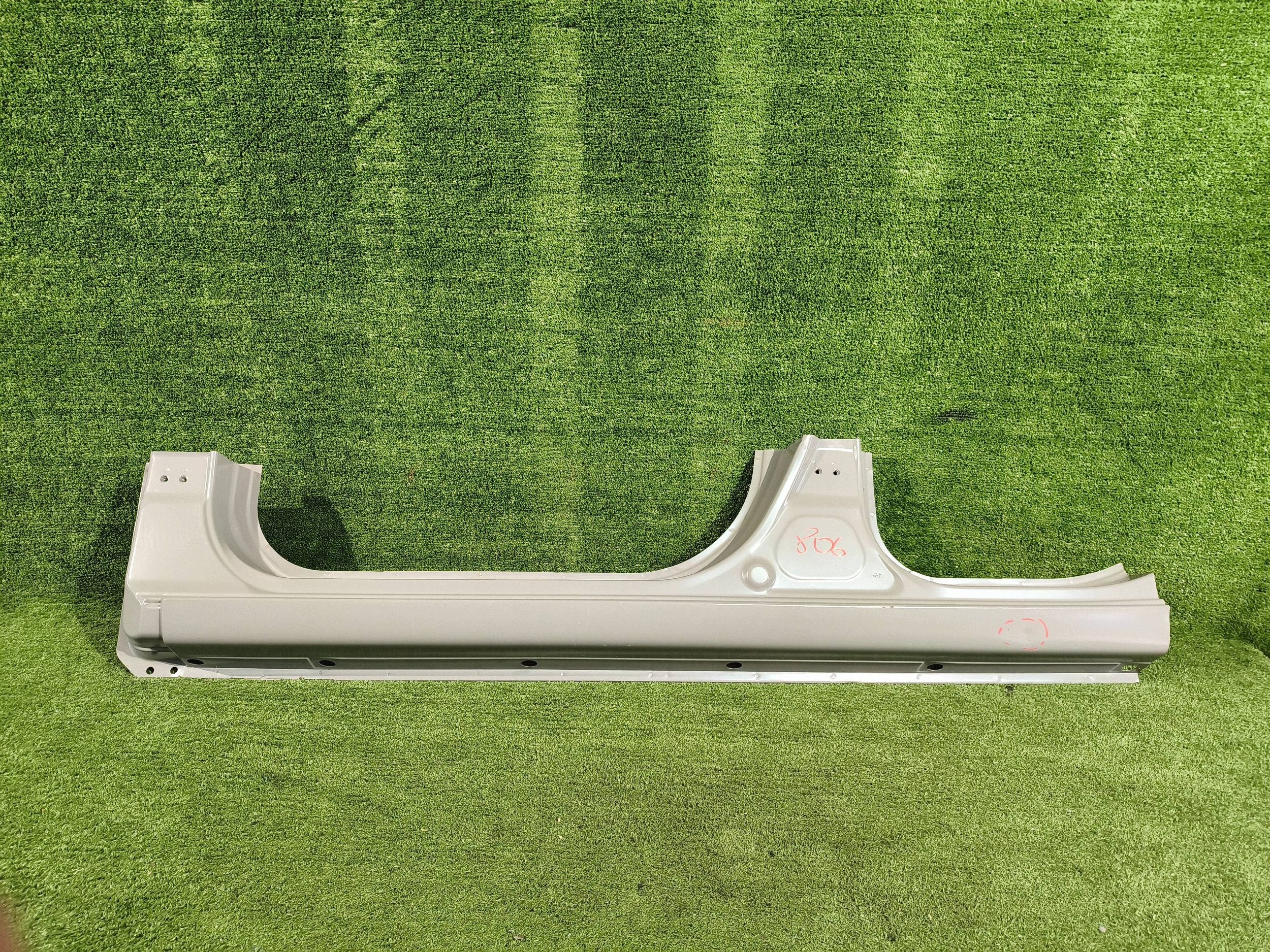 pillar threshold left HYUNDAI I30 07- NR.806