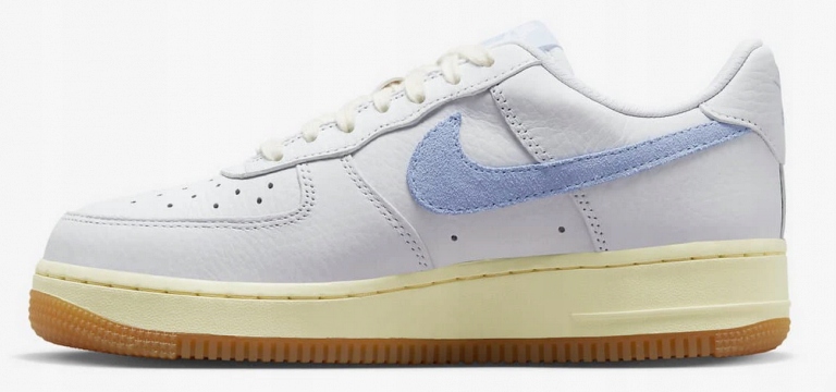 Dámské sportovní boty Nike Air Force '07 FD9867-100 vel. 40