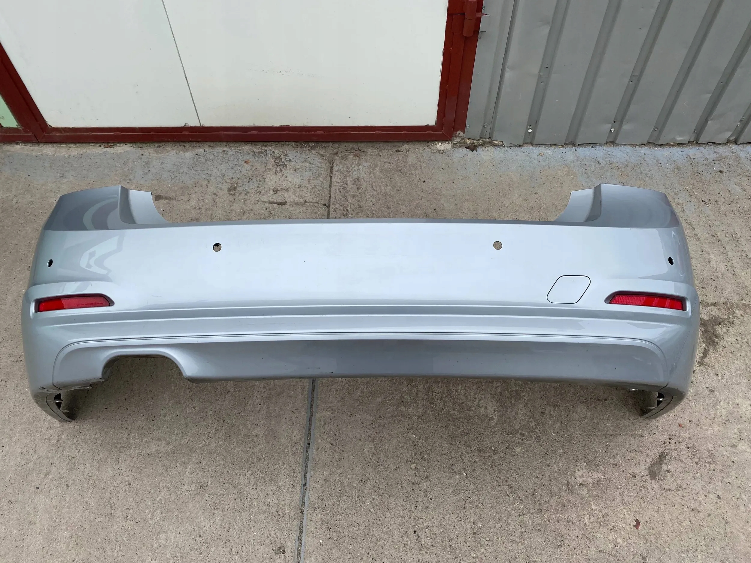 BMW 3 F30 LCI complete bumper rear part PDC A83