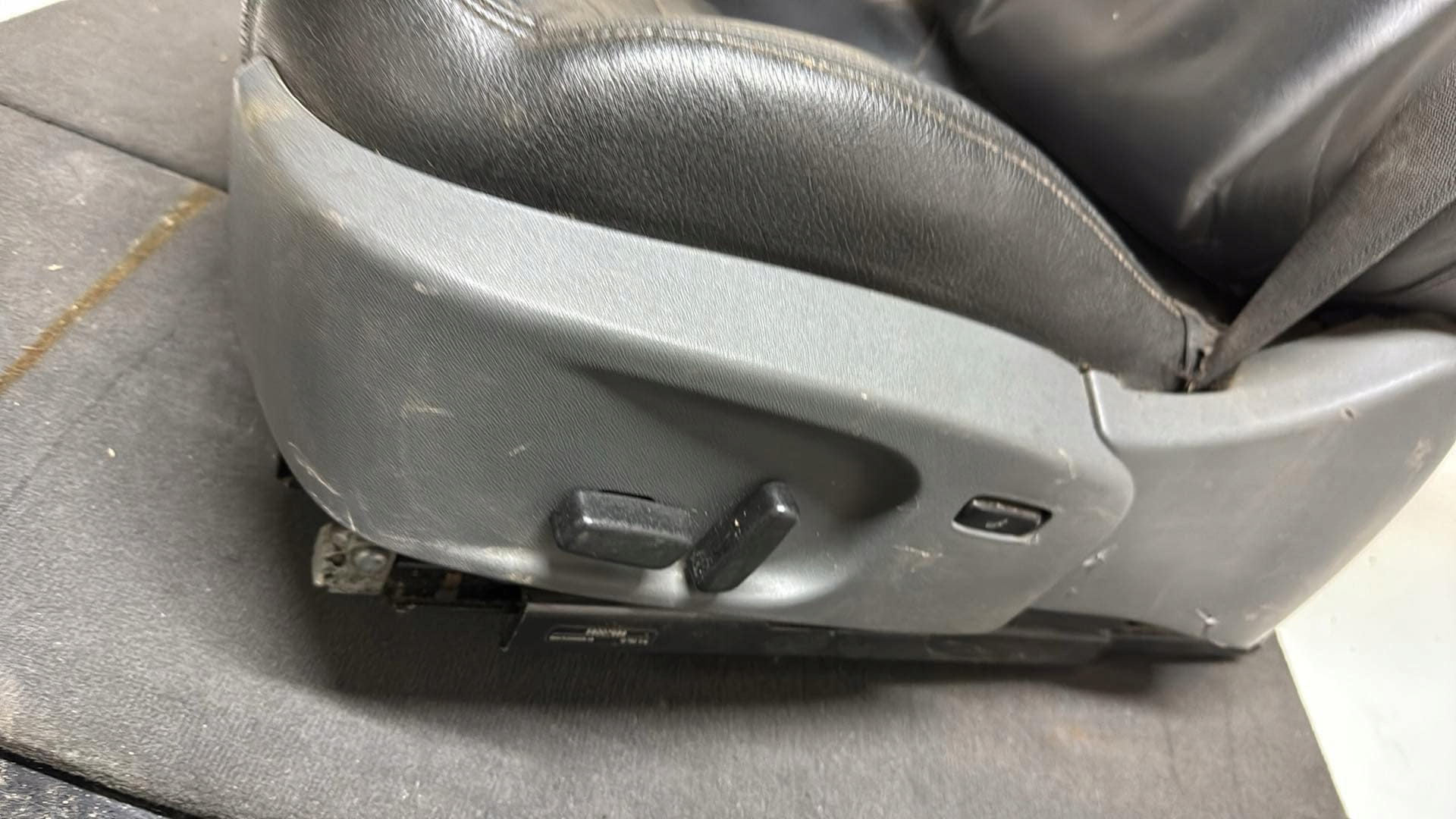 seat left CABRIO driver´s SAAB 9-3 II 93 black leather electrical