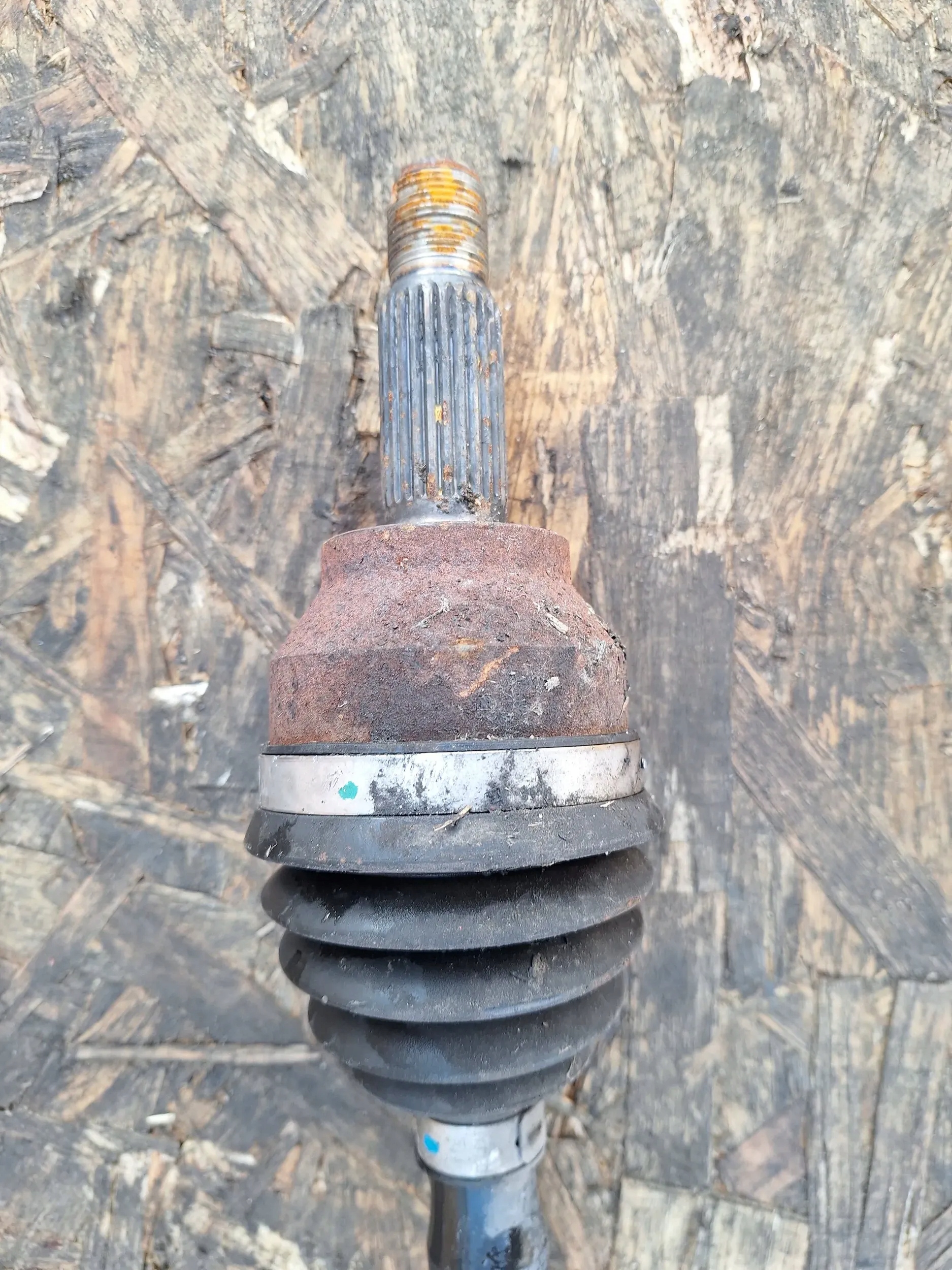semi-axis left rear part MINI COUNTRYMAN R60 10-16 10235587