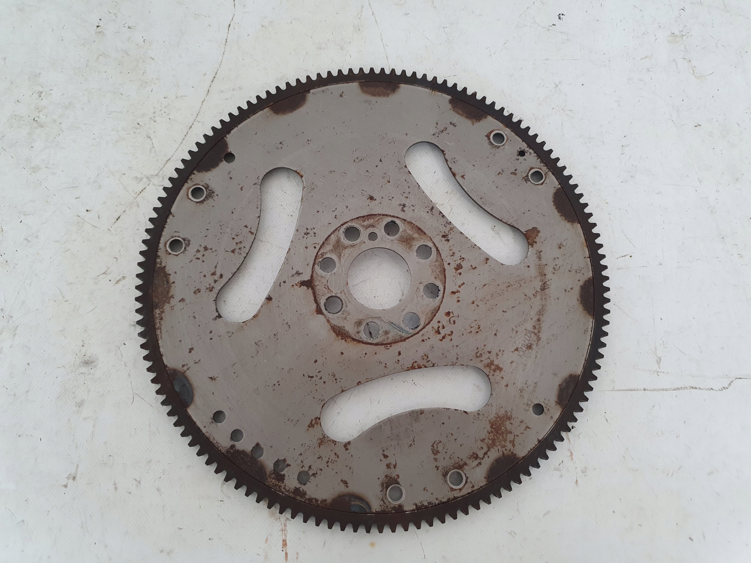 DODGE CHALLENGER 15-- 3.6 4X4 wheel flywheel ZEBATE 04752463AB