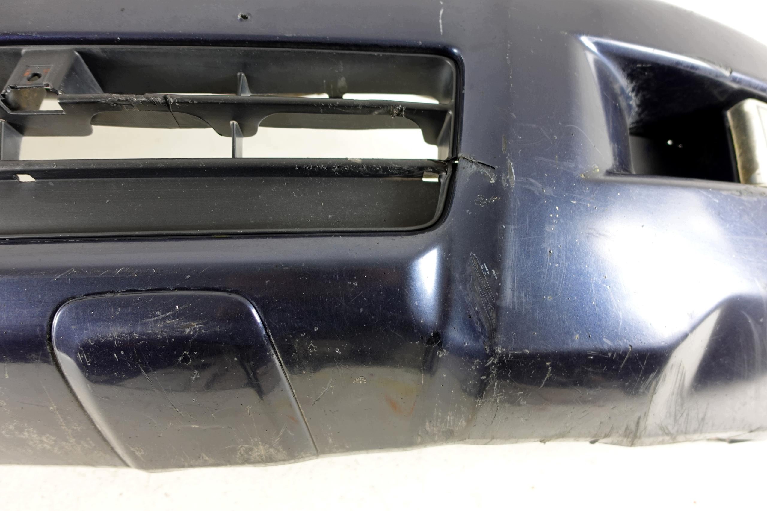 bumper front front TOYOTA LAND CRUISER 120 J120 03-09 8R4 2003- SZEROKI
