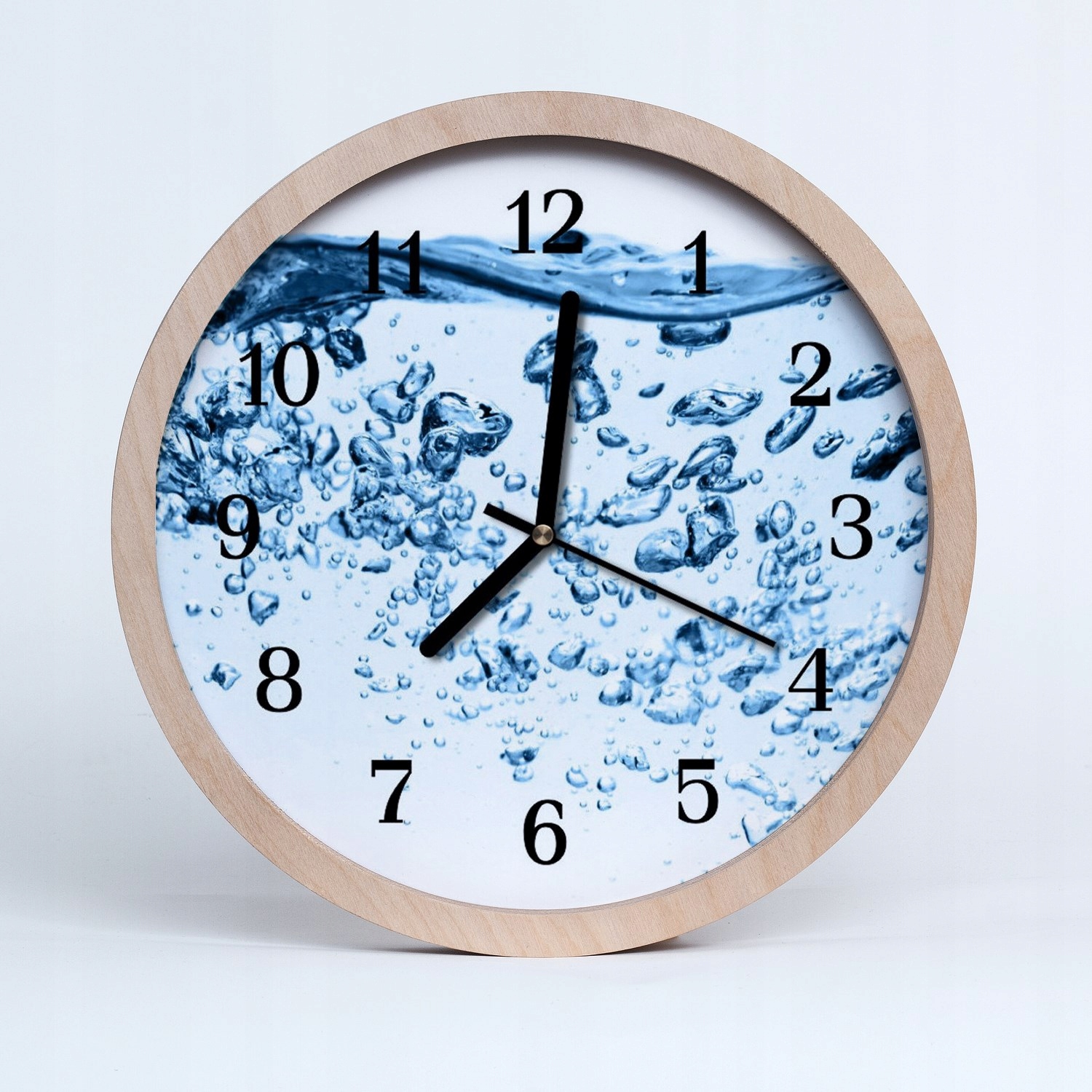 Dřevěné hodiny do kuchyně Stylová voda Voda 20 cm