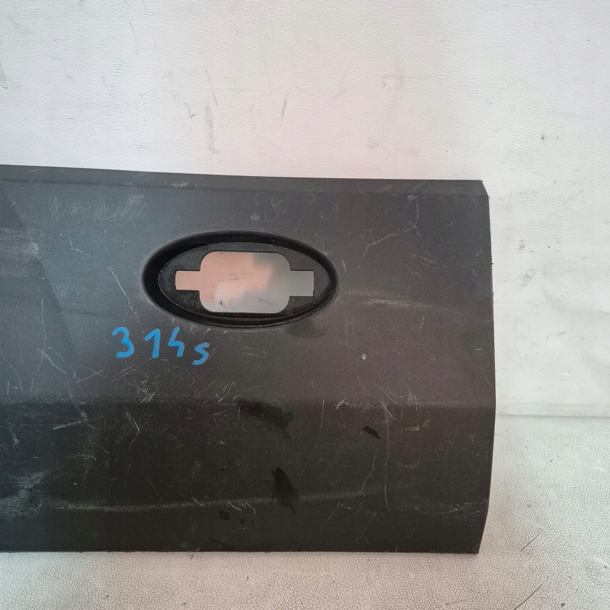 RENAULT MASTER IV 4 24r.-> moulding cap side left 768E11579R