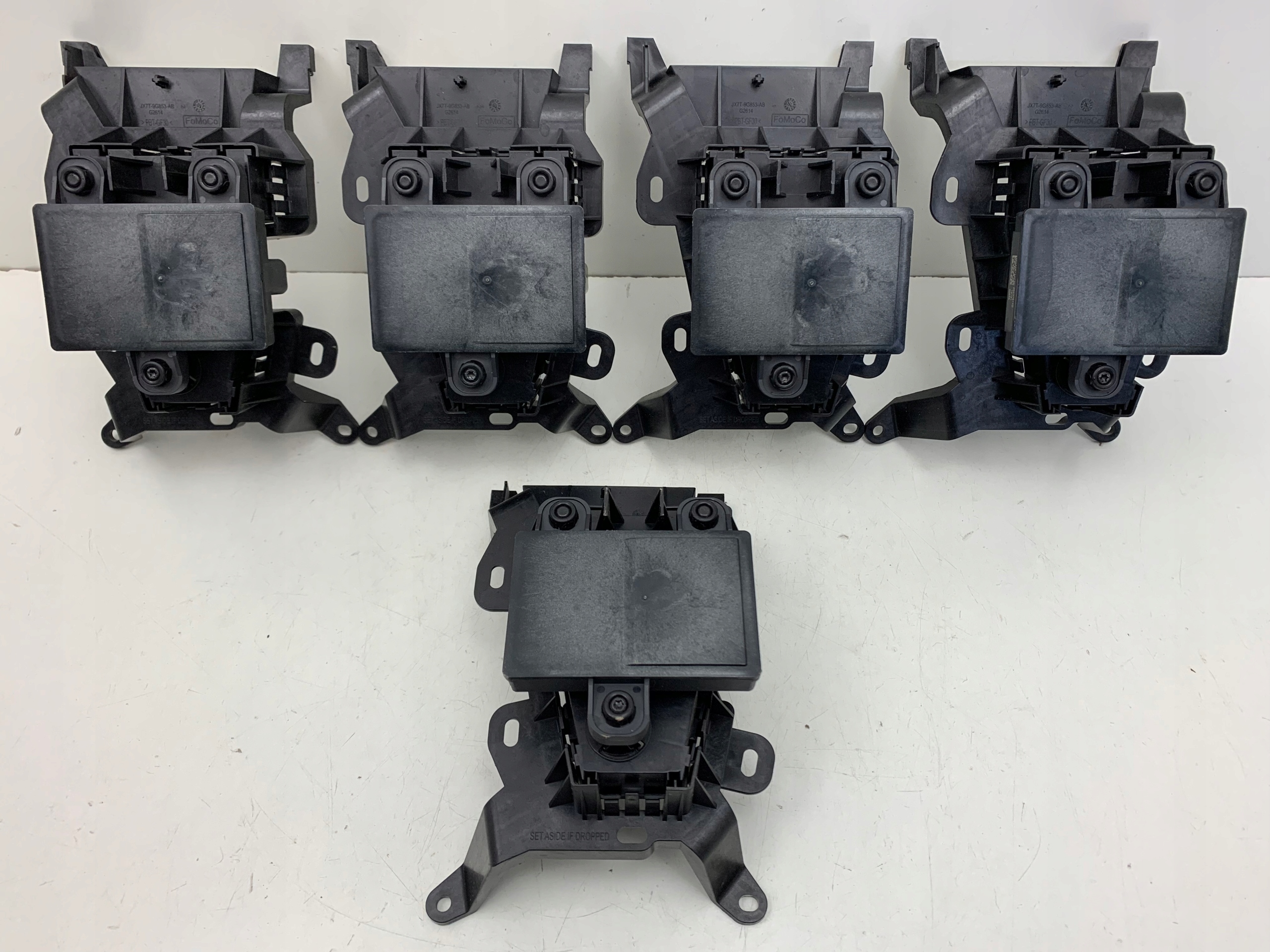 JX7T-9G768-AC - FORD FOCUS MK4 РАДАР DISTRONIC ACC ДАТЧИК КРОНШТЕЙН