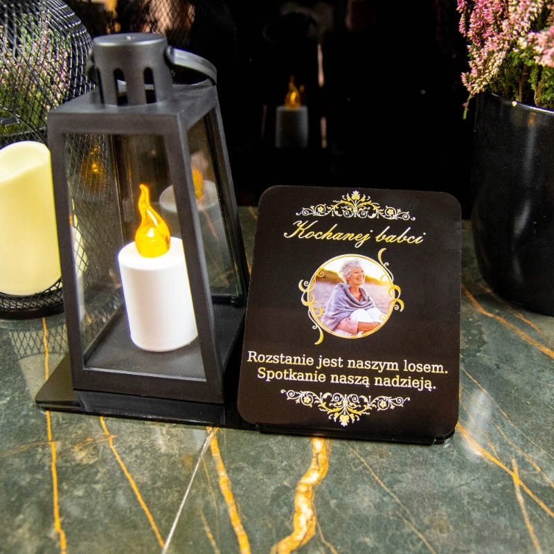 ZNICZ LED STATUETKA ZE ZDJĘCIEM NA CMENTARZ GRÓB Wysokość produktu 20 cm