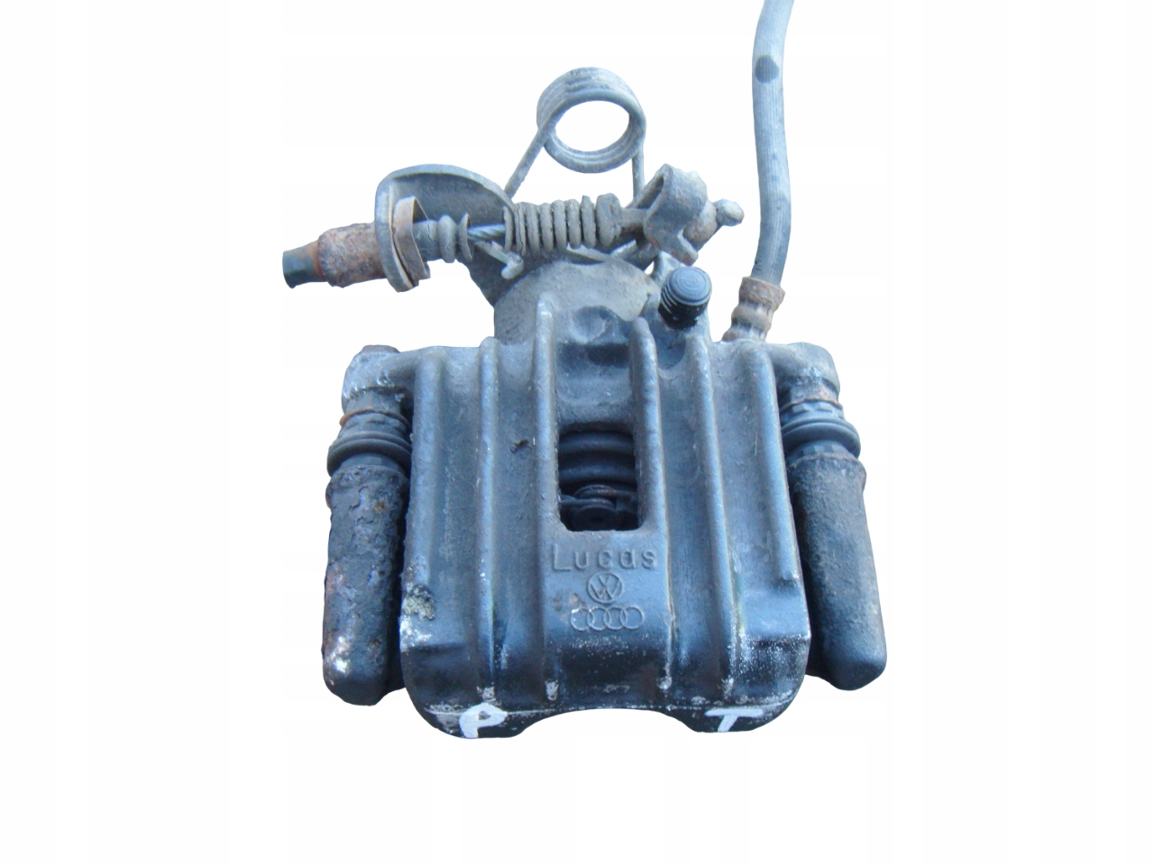 AUDI A4 B6 SEDAN 00- 2.0 B ZACISK HAMULCOWY PRAWY TYŁ