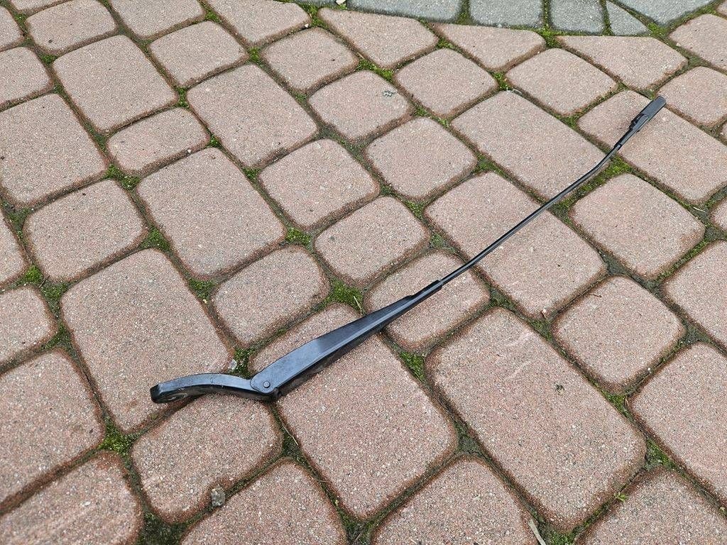 wiper arm windows front EU Renault Zoe 288810622R