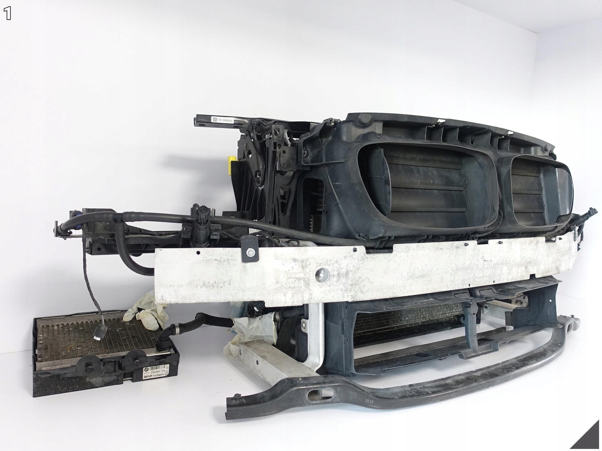 BMW F10 F11 M550D WENTYLATOR CHŁODNICE WODA KLIMA PAS WZMOCNIENIE 850W Numer katalogowy części 7647367