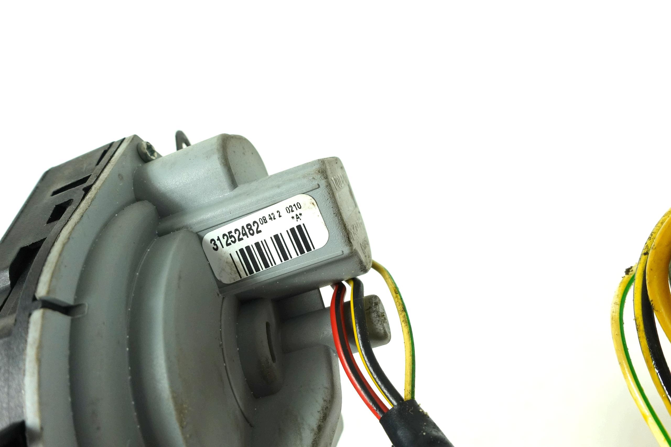 allumage VOLVO S40 II 2 V50 C30 31252482
