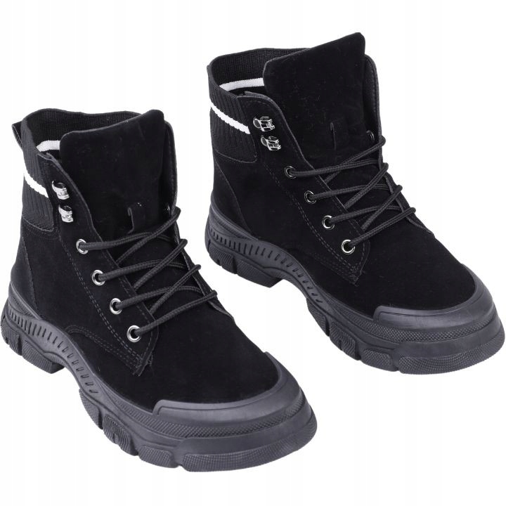 

Botki damskie wokery ocieplone czarne