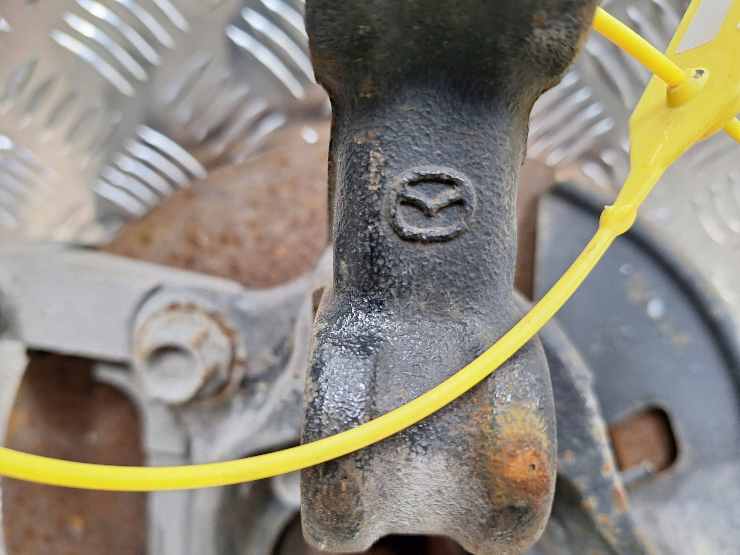 swing right front MAZDA CX5 and 12-17 2.2 D