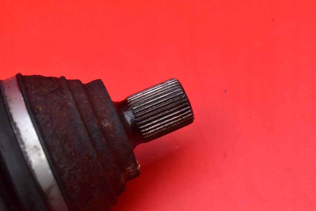 semi-axis left front MANUAL SKODA SUPERB 2 II 1.6 TDI 105 KM 08-13