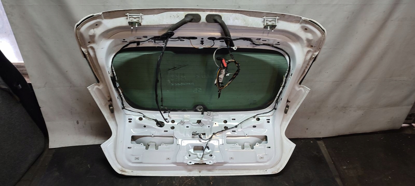 trunk door boot Ford Focus MK3 HB 5D 5B