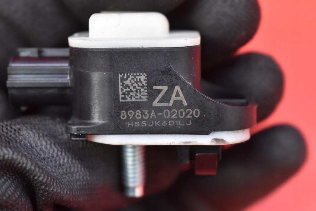 impact sensor left front 8983A-02020 TOYOTA COROLLA E21 18-25