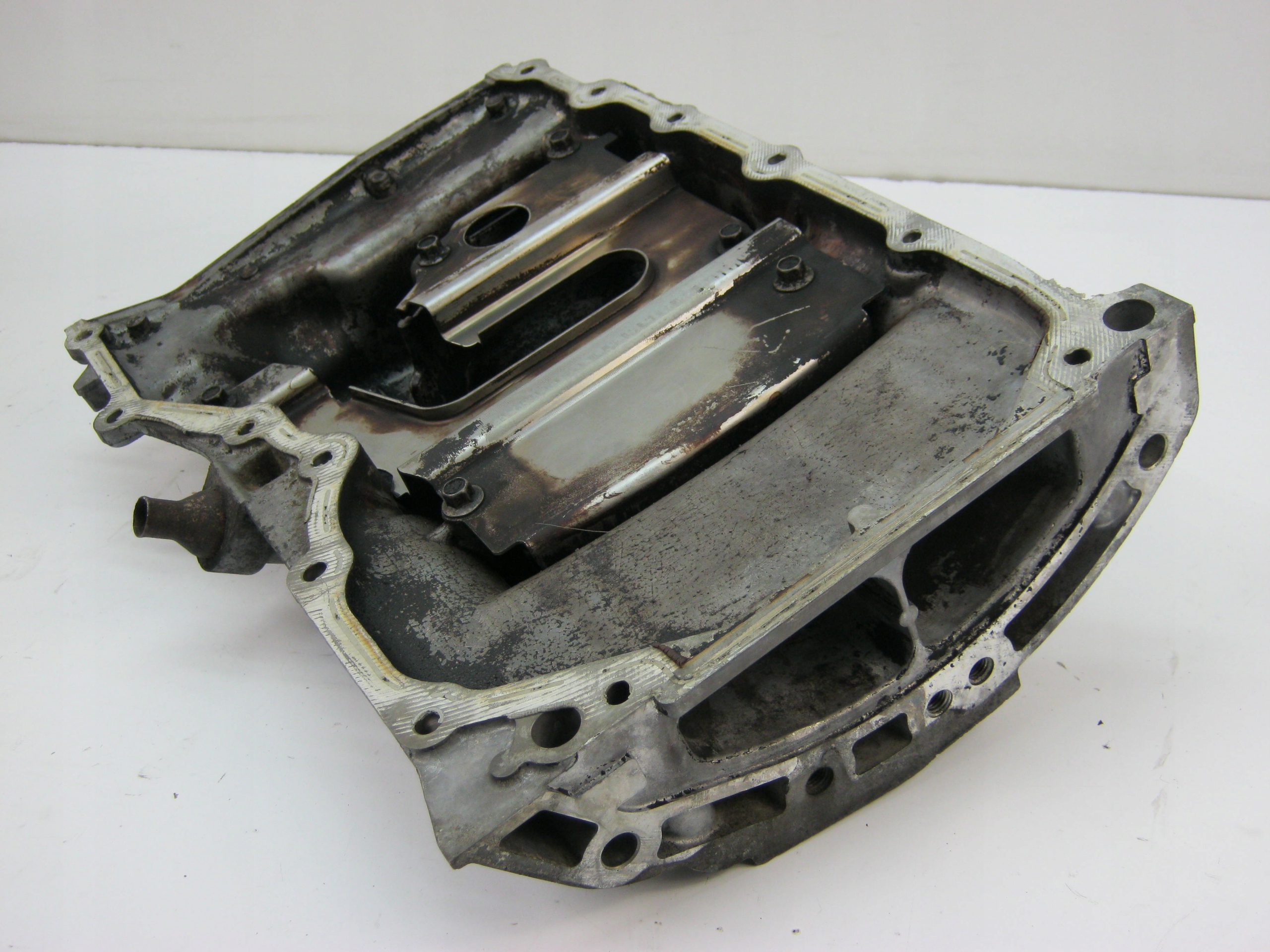 Ölwanne FORD VOLVO MAZDA 1.8 2.0 1S7G6676AT