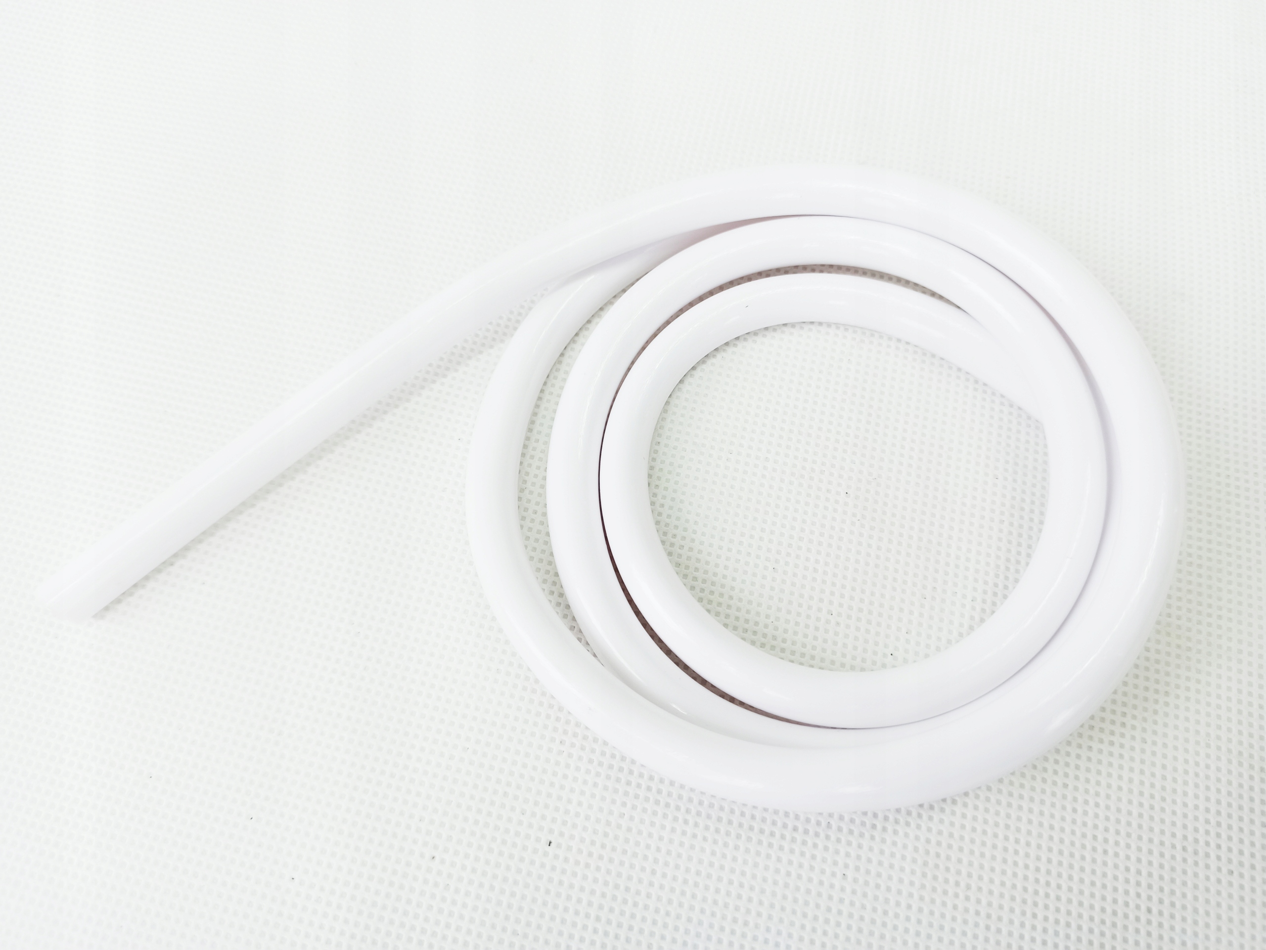 PRZEWÓD PALIWA MONSTER 1M KOLOR BIAŁY