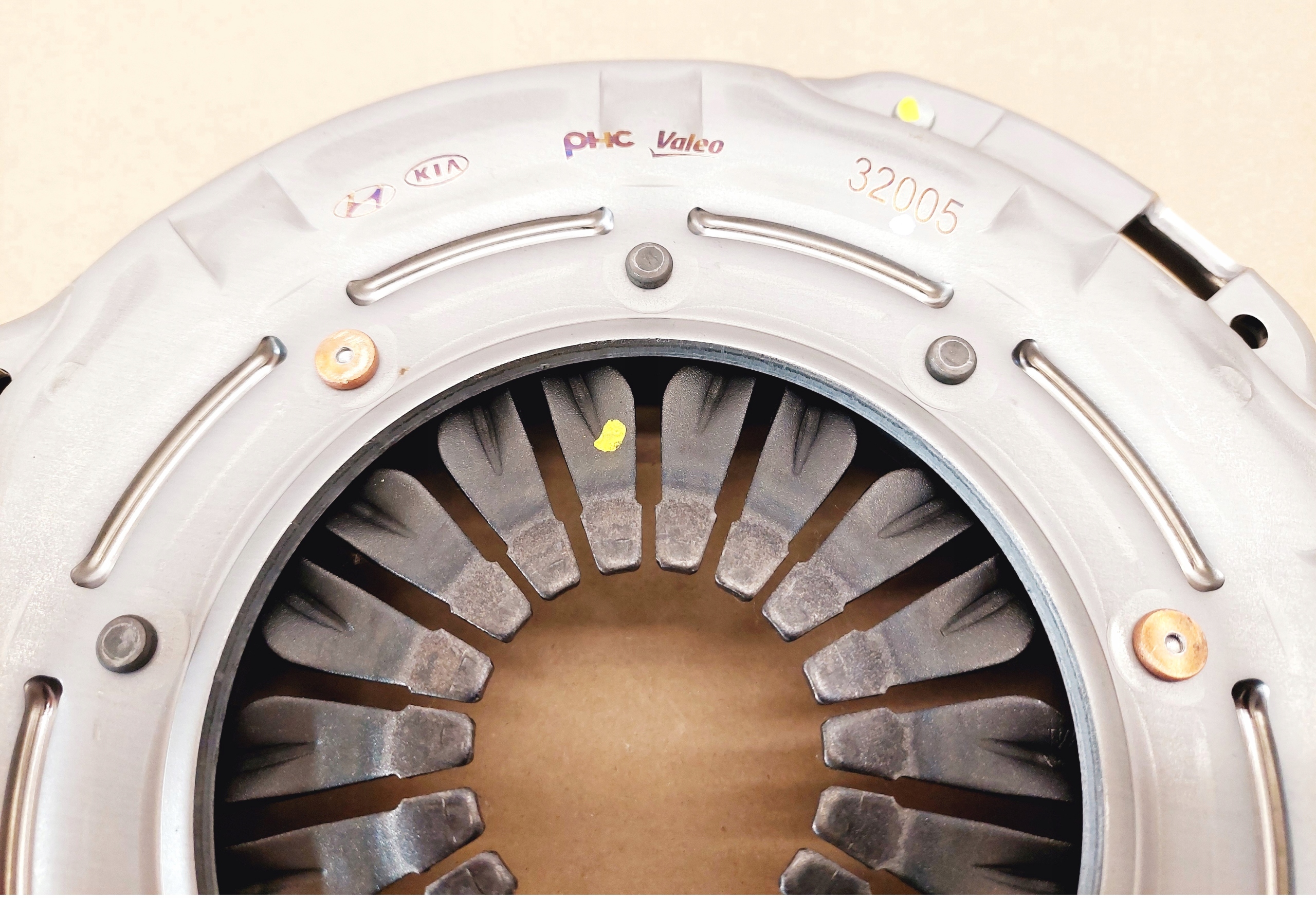 ORYGINAŁ DOCISK SPRZĘGŁA 4130032005 KIA HYUNDAI Producent części Valeo