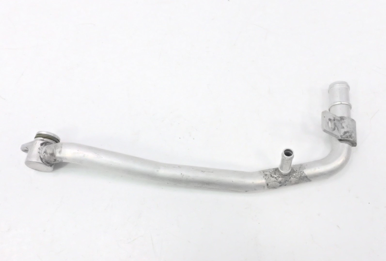 WAŻ PRZEWÓD CIECZY WODY AUDI A4 A6 C7 059121075DK Numer katalogowy części 059 121 075 DK